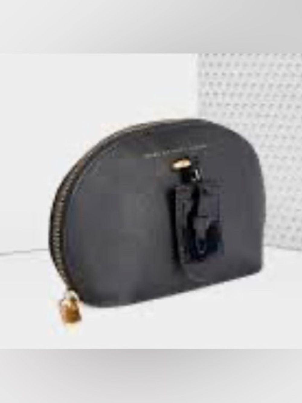 My Jacob is smaller clutch